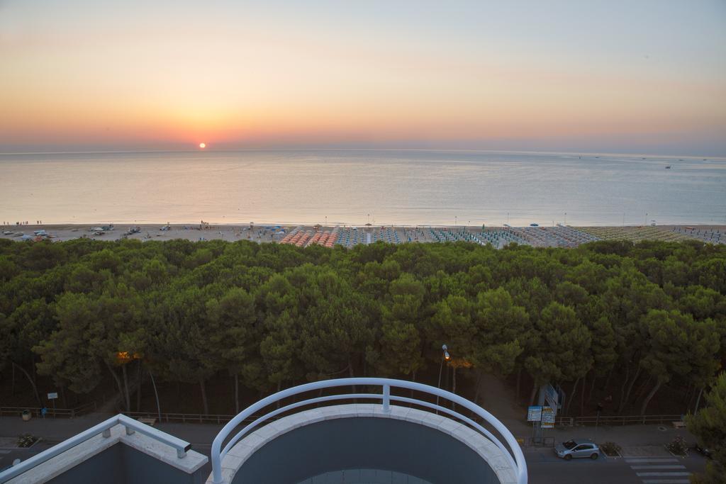 אלבה אדריאטיקה Hotel Meripol מראה חיצוני תמונה