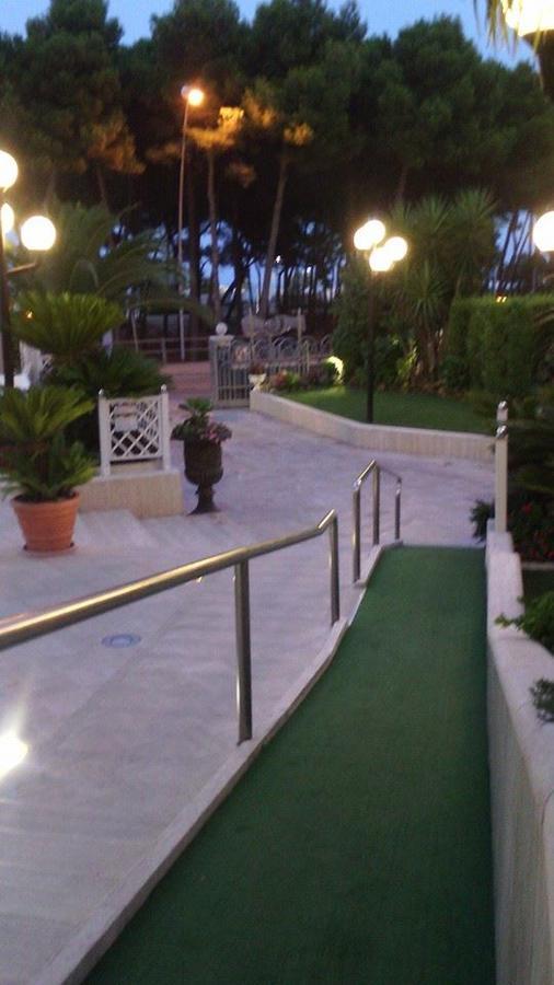 אלבה אדריאטיקה Hotel Meripol מראה חיצוני תמונה